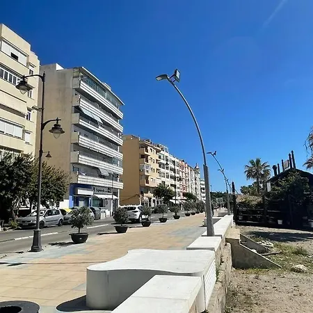 Stylish Beachside House 50 M From The Sea !