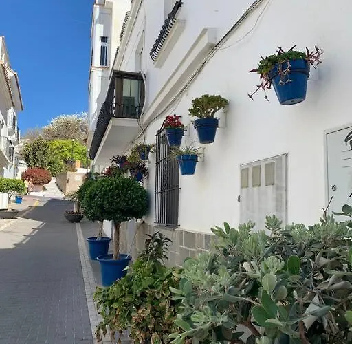 Stylish Beachside House 50 M From The Sea !