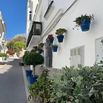 Stylish Beachside House 50 M From The Sea !