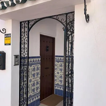 Hébergement de vacances Stylish Beachside House 50 M From The Sea !